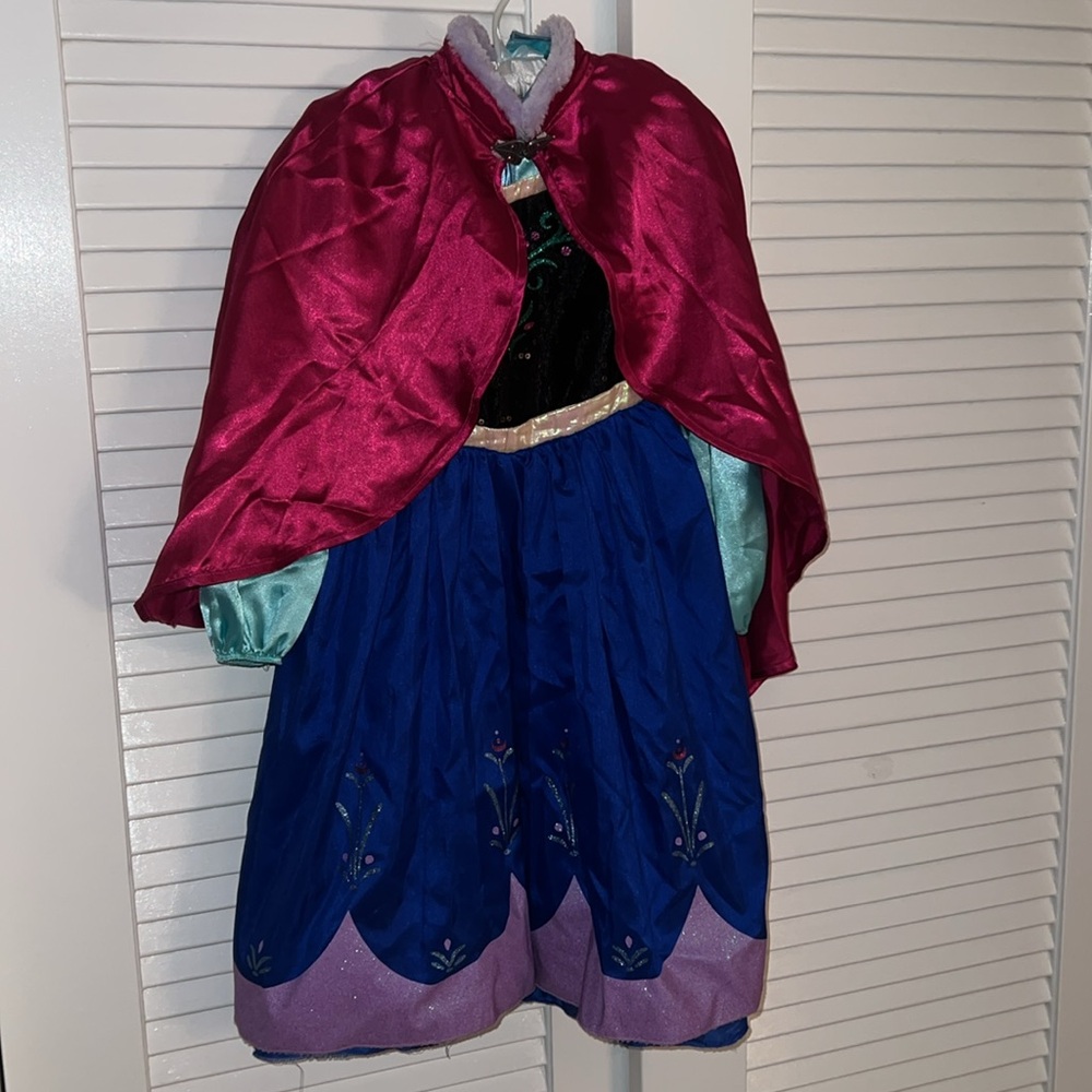 Disney Princes Anna Costume - Picture 2 of 7
